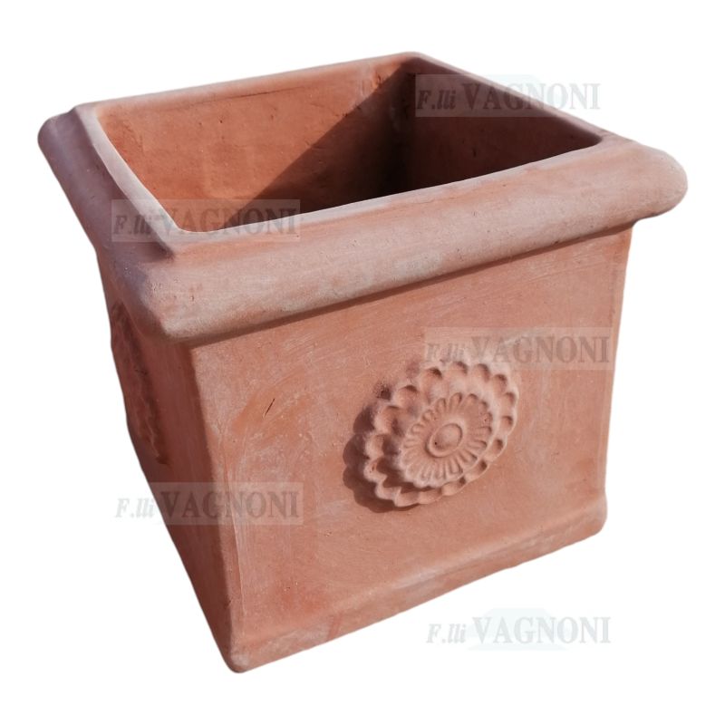 VASO IN TERRACOTTA QUADRATO CUBO CON ROSONE CM. 32X32X30